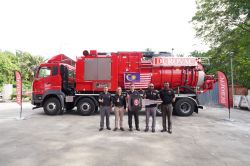 07 mock key handover.JPG